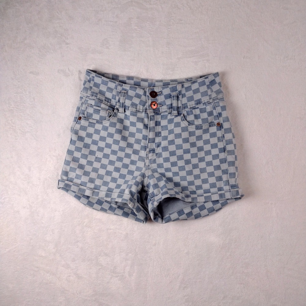 No Boundaries Checkered High Rise Rolled Cuffs Denim Shorts Light Blue White S7